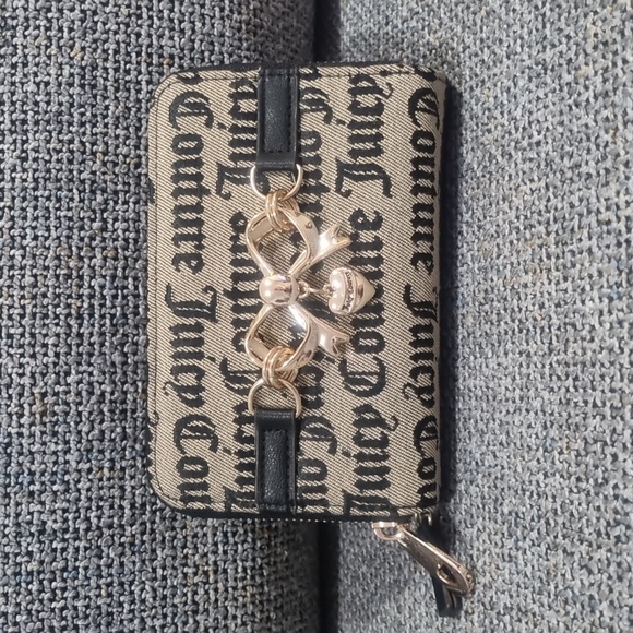 Juicy Couture Handbags - JUICY COUTURE Darling Medium Double Zip Around Wallet